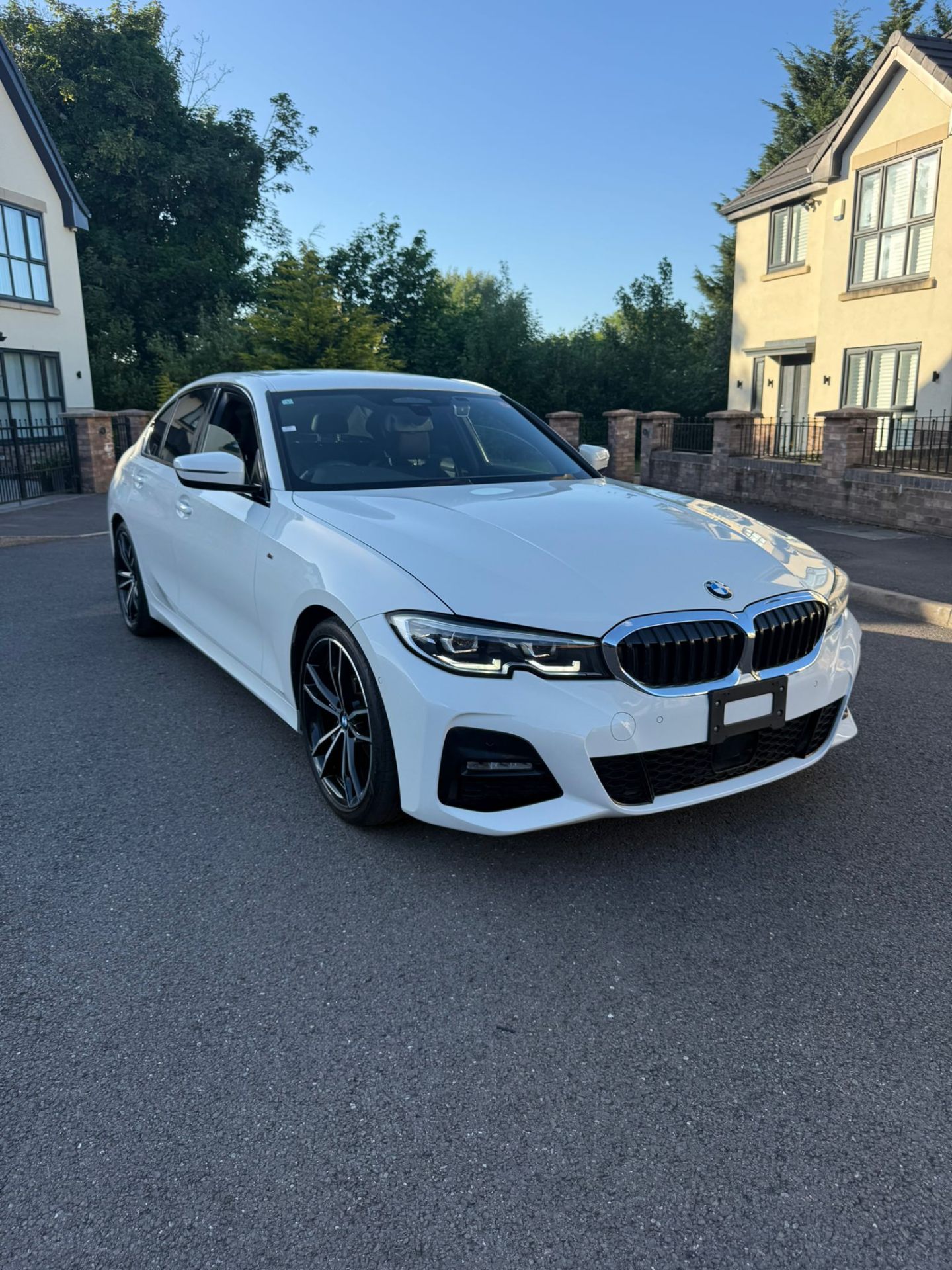 BMW 320i